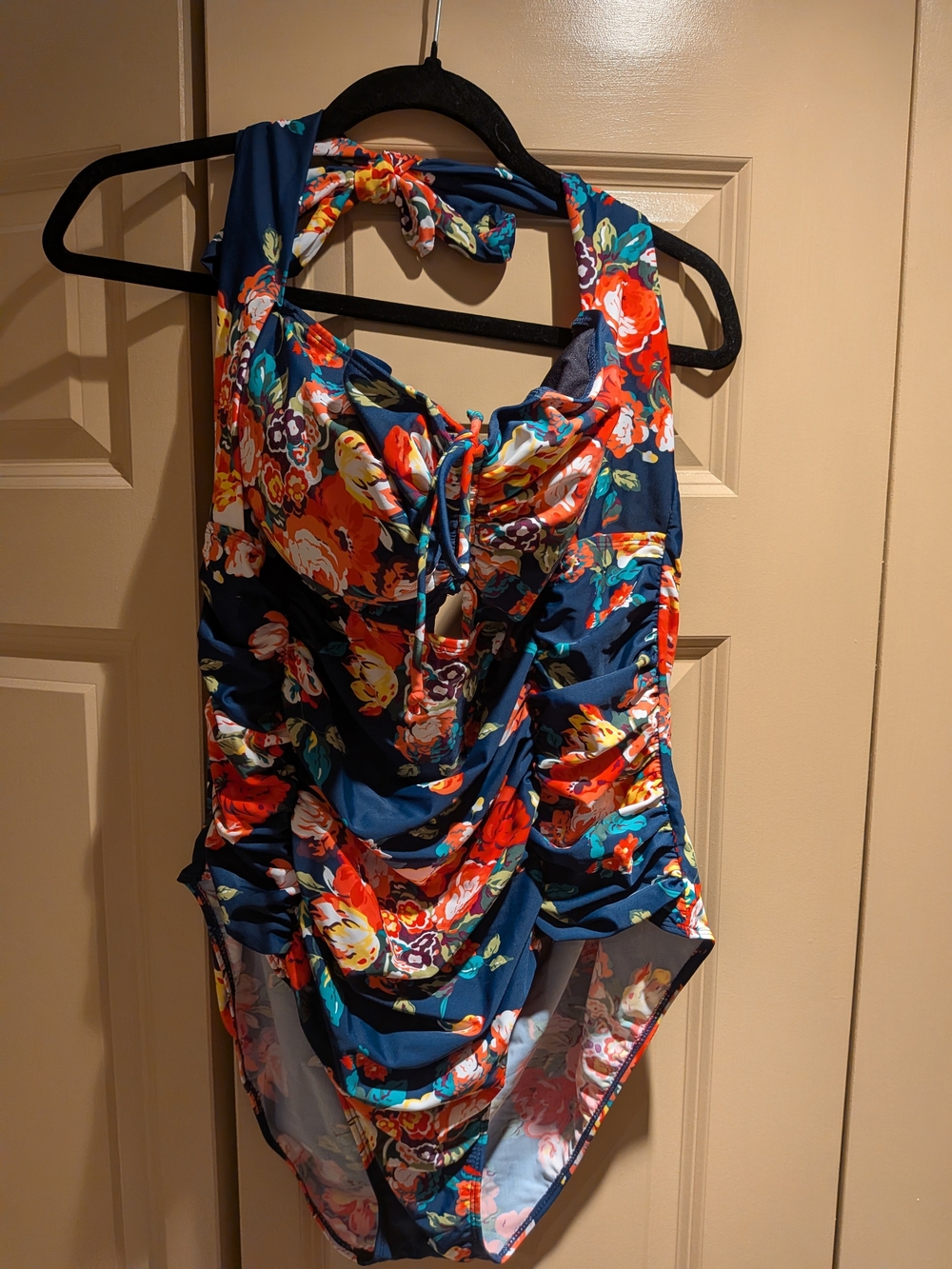 XXL Floral Navy Ruched One-Piece Swimsuit Halter Key Hole Front